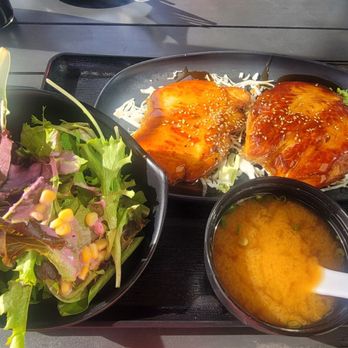 Sushi Pro - Salmon terriyaki and avacado roll - Japanese Near Me - San Jose, California