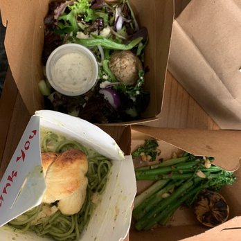 Graffiti Pasta - Spinach spaghetti, broccolini, house salad with ranch dressing - Italian Near Me - Denton, Texas Graffiti Pasta - Spinach spaghetti, broccolini, house salad with ranch dressing - Italian Near Me - Denton, Texas