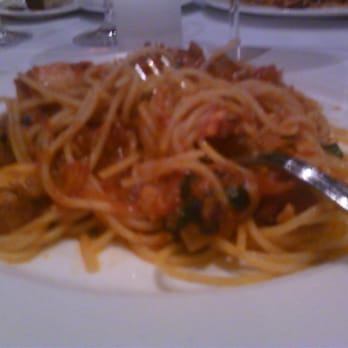 Babbo - spagetini with one pound lobster and spicy chives - Italian Near Me - New York, New York Babbo - spagetini with one pound lobster and spicy chives - Italian Near Me - New York, New York