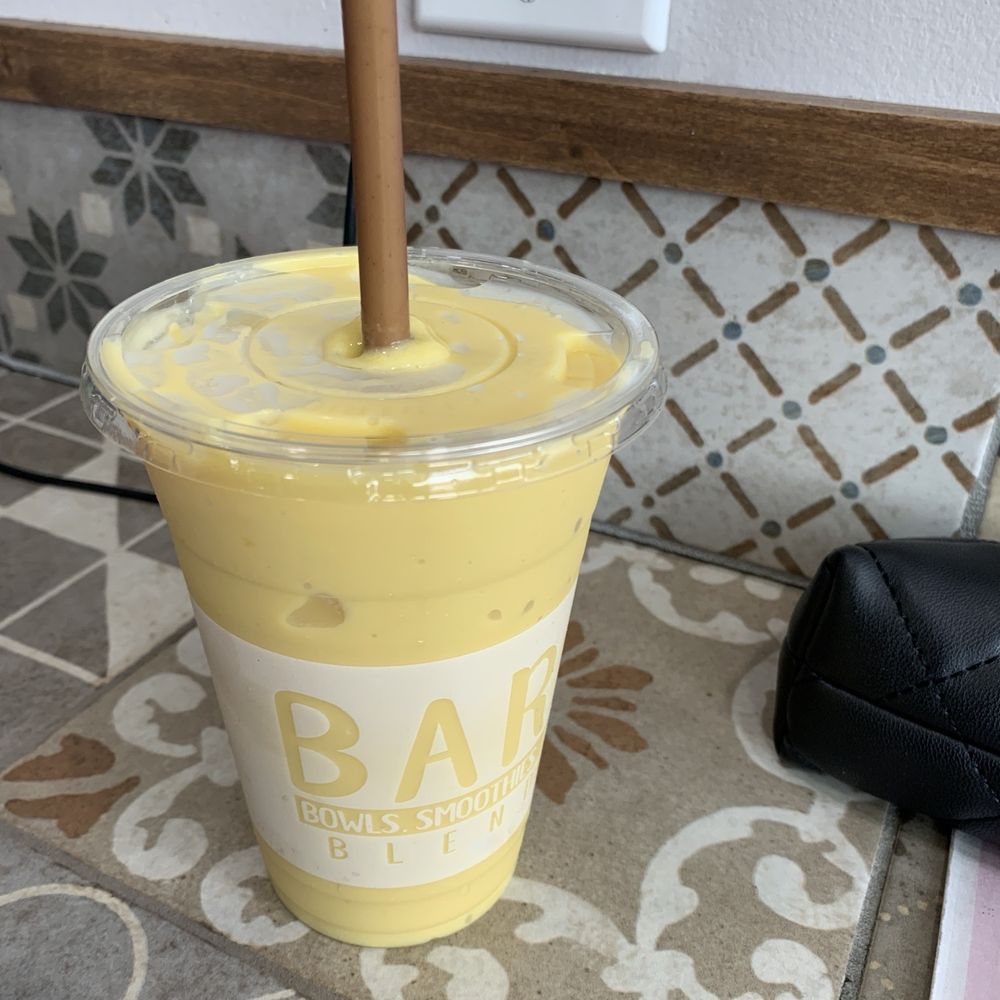 Pineapple Paradise Pineapple Smoothie