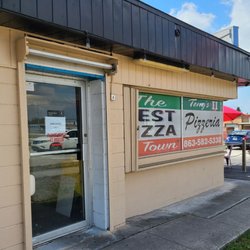 Tony's II Pizzeria - Establishment shot.
