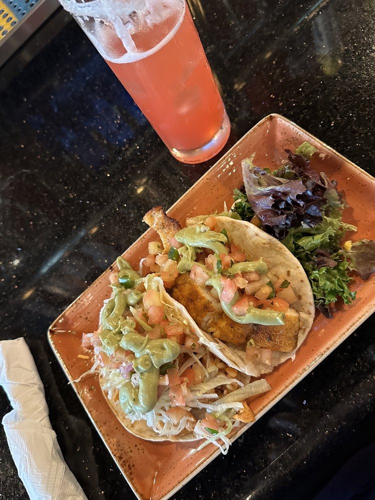 PRETTY TACO 22 Photos 265 S Front St, Memphis, Tennessee Tacos