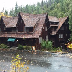 Caves Cafe - Restaurant can be accessed through hotel entrance