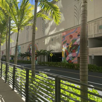 Rinka - Outside - Japanese Near Me - Honolulu, Hawaii