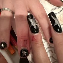 Black Hole Body Piercing & Tattoo - This is nearly an hour after being done