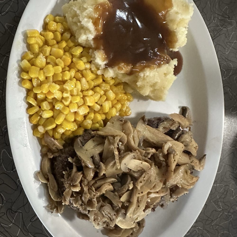Mel's Diner - Chopped steak and mash potatoes smothered - Diners Near Me - Phoenix, Arizona Mel's Diner - Chopped steak and mash potatoes smothered - Diners Near Me - Phoenix, Arizona