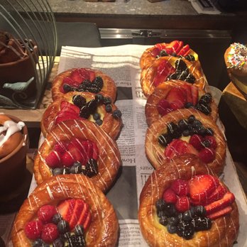 PORTOBELLO - Pastry - American Near Me - Whistler, British Columbia