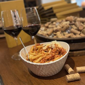 IL Tappo - Italian Near Me - Honolulu, Hawaii