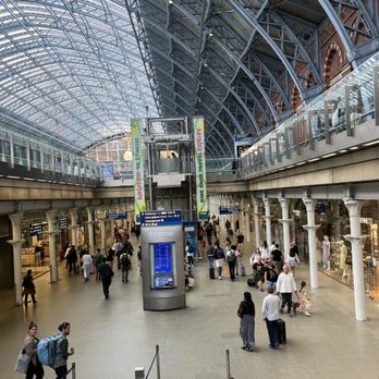 St Pancras International - Train Stations Near Me - London, XGL