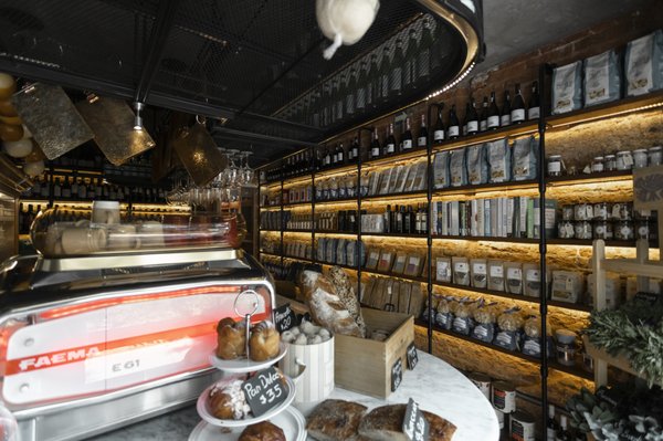 Bottega by null