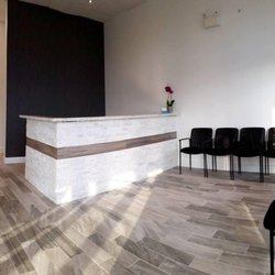 Oakvillage Medical Clinic + Pharmacy
