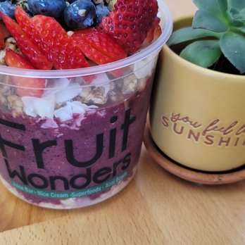 Fruit Wonders - Acai Bowl 16oz - Juice Bars & Smoothies Near Me - Murrieta, California