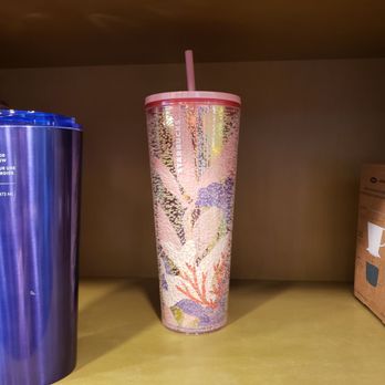 Starbucks - Pretty - Coffee & Tea Near Me - Reno, Nevada