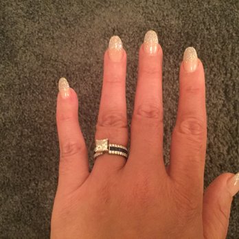 Vista Nails and Spa - Pretty nails and and nice pedicure help me forget I feel like 💩. - Nail Salons Near Me - Orlando, Florida