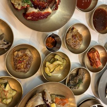 Jinmi - Full spread of crab dinner - Seafood Near Me - Vancouver, British Columbia