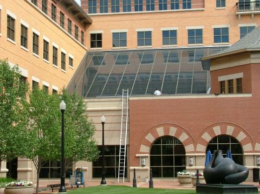 AWARD WINDOW CLEANING SERVICES - Updated January 2025 - 11 Photos - 800