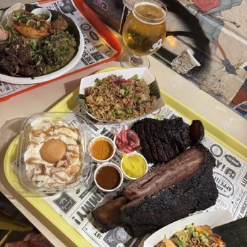 Fikscue Craft BBQ - Rendang plate, nasi goreng, brisket, Dino beef ribs, banana pudding, lumpia - Barbeque Near Me - Alameda, California Fikscue Craft BBQ - Rendang plate, nasi goreng, brisket, Dino beef ribs, banana pudding, lumpia - Barbeque Near Me - Alameda, California