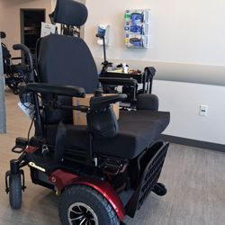 Atlanta VA Medical Center - It feels good to have a new brand new customized mobility wheelchair unlike the Atlanta VAMC idoesn't provides dirty and used.