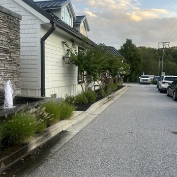 Blackwall Barn & Lodge - Outside view - American Near Me - Gambrills, Maryland