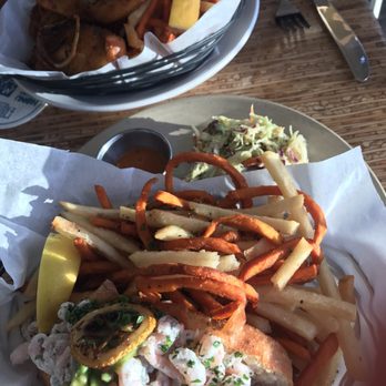 Honu Oceanside - Shrimp sandwich - Seafood Near Me - Lahaina, Hawaii Honu Oceanside - Shrimp sandwich - Seafood Near Me - Lahaina, Hawaii