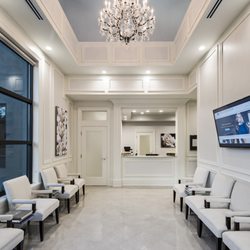 Aesthetic Surgery Center - Elegant reception area