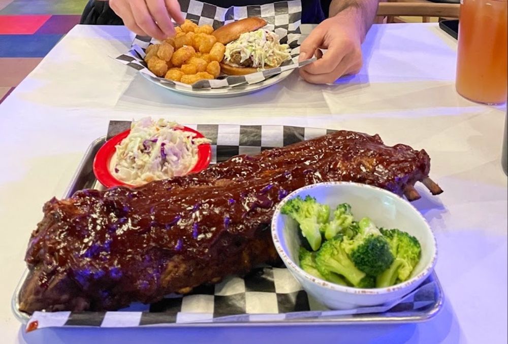 HAMMERED HARRY’S Updated May 2024 8845 Gratiot Rd, Saginaw