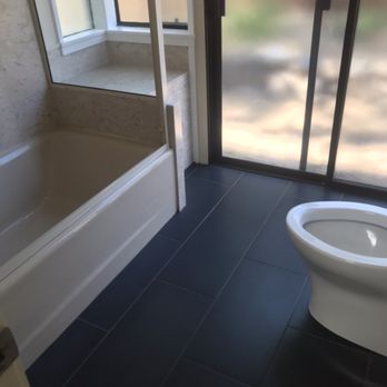 Melissa's House Cleaning - Bathroom cleaning - Home Cleaning Near Me Melissa's House Cleaning - Bathroom cleaning - Home Cleaning Near Me