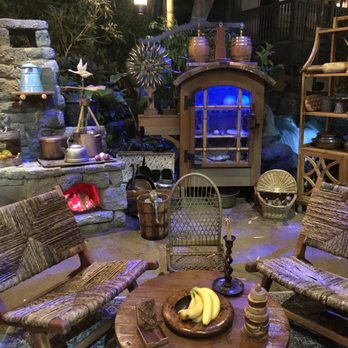 Adventureland Treehouse - Amusement Parks Near Me - Anaheim, California Adventureland Treehouse - Amusement Parks Near Me - Anaheim, California