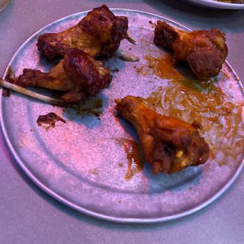 Pluckers Wing Bar - Plano - Dry wings - Chicken Wings Near Me - Plano, Texas Pluckers Wing Bar - Plano - Dry wings - Chicken Wings Near Me - Plano, Texas