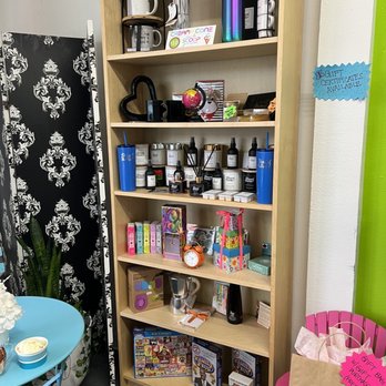 Creamy Cone Cafe - Merch - Coffee & Tea Near Me - Seattle, Washington