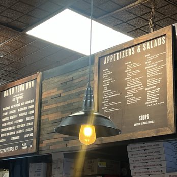 Pizza Club - Pizza Near Me - Edgewater, New Jersey