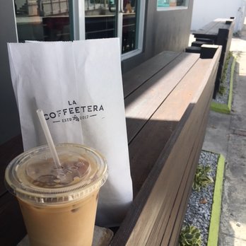 La Coffeetera - The front stoop of La Coffeetera - fresh, modern feel. - Coffee & Tea Near Me - San Juan, Puerto Rico La Coffeetera - The front stoop of La Coffeetera - fresh, modern feel. - Coffee & Tea Near Me - San Juan, Puerto Rico