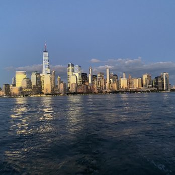 Sailing Islander - Sailing Near Me - Jersey City, New Jersey