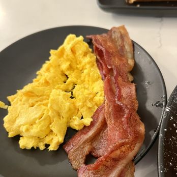 Toast Kitchen & Bar - Eggs & bacon - Breakfast & Brunch Near Me - Whittier, California