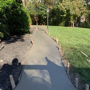 California Concrete - Ahhh, freshly poured cement walkway. - Masonry/Concrete Near Me - Sterling, Virginia