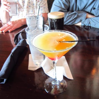 deSha's - Cincinnati - Drinks - American Near Me - Cincinnati, Ohio deSha's - Cincinnati - Drinks - American Near Me - Cincinnati, Ohio