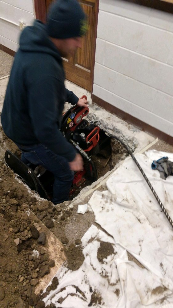 Slide of Ike's Sewer Svc