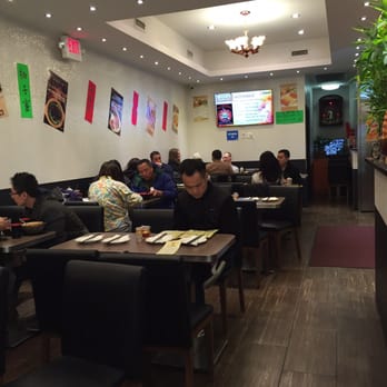 King's Kitchen - Kind of busy on a late night evening - Chinese Near Me - New York, New York King's Kitchen - Kind of busy on a late night evening - Chinese Near Me - New York, New York