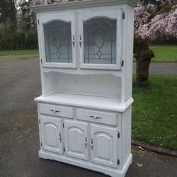 Ladybird's Vintedge - Country White Hutch with Leaded Glass windows