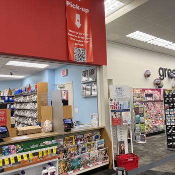 CVS Pharmacy - "VIP pickup" - Drugstores Near Me - Miami Lakes, Florida CVS Pharmacy - "VIP pickup" - Drugstores Near Me - Miami Lakes, Florida