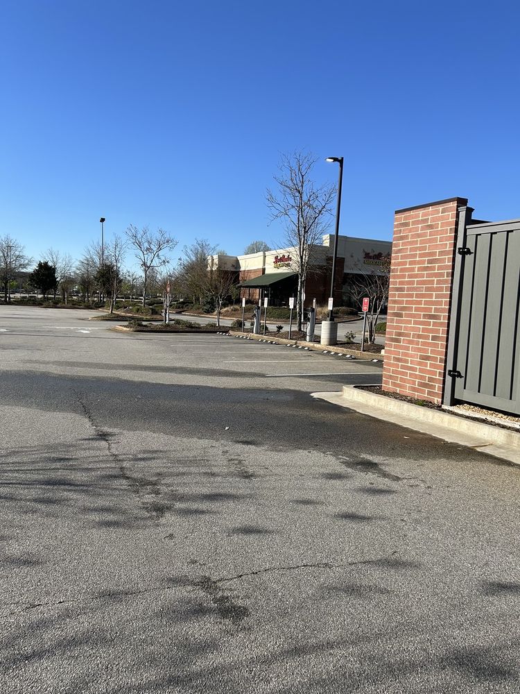 TESLA SUPERCHARGER Updated March 2024 2539 Piedmont Rd NE, Atlanta, EV Charging