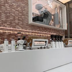 % ARABICA - Really modern & minimalist looking