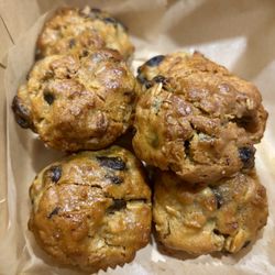 Ghost Kitchen Orlando - Oatmeal Raisin Cookies