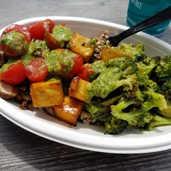 Bolay - Custom small bowl: quinoa, broccoli, tofu,  mint tomatoes, mushrooms,  cilantro pesto sauce. - New American Near Me - West Palm Beach, Florida