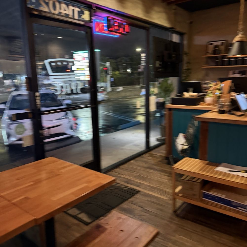 Spice Season - Counter and entrance - Asian Fusion Near Me - Studio City, California Spice Season - Counter and entrance - Asian Fusion Near Me - Studio City, California