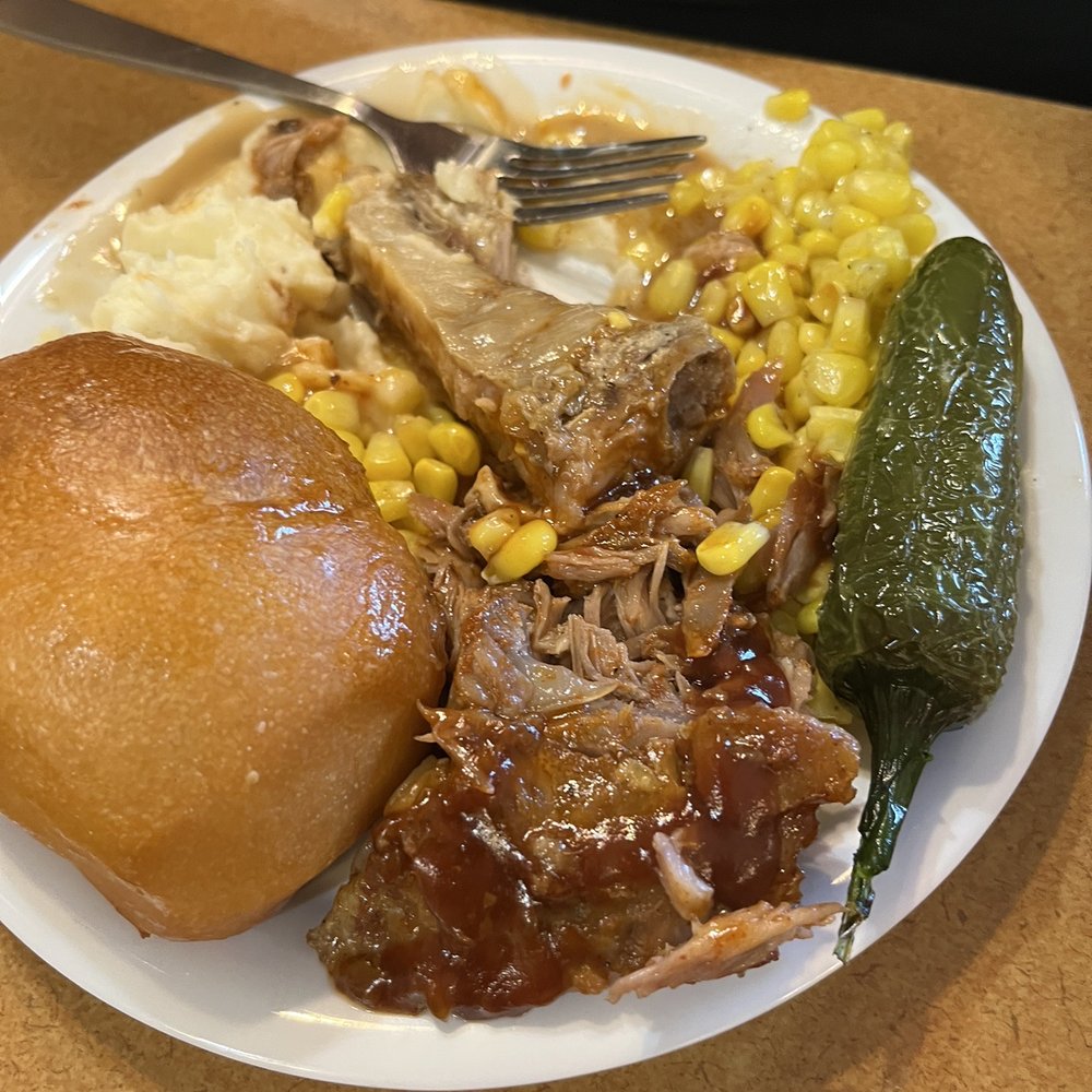 Golden Corral Buffet & Grill - Grilled Jalapeño. Yeast roll, corn, ribs, mashed & gravy - Buffets Near Me - Boynton Beach, Florida Golden Corral Buffet & Grill - Grilled Jalapeño. Yeast roll, corn, ribs, mashed & gravy - Buffets Near Me - Boynton Beach, Florida