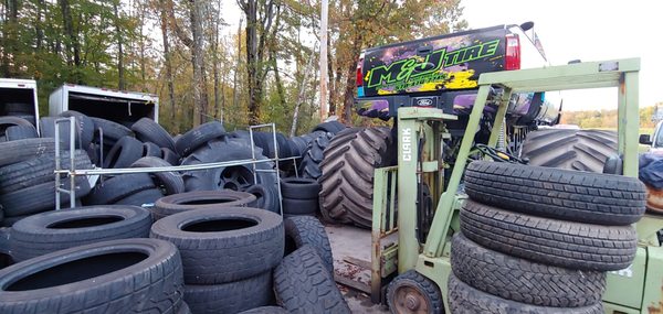 M & J TIRE - Updated August 2024 - 17 Photos & 14 Reviews - 720 Avoy Rd