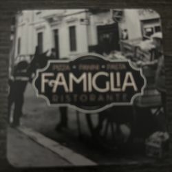 Famiglia Ristorante - Family