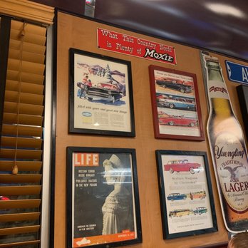 Moonlite Diner - Wall art - Diners Near Me - Hollywood, Florida
