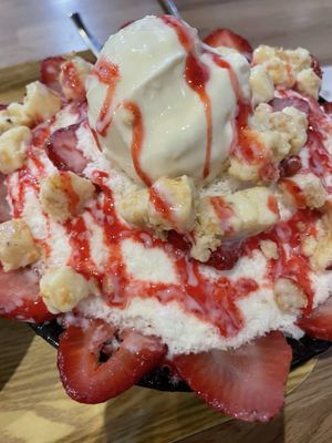 Snowbing Korean Shaved Ice by null